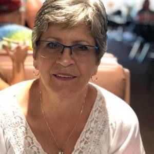 Meet your Posher, Theresa